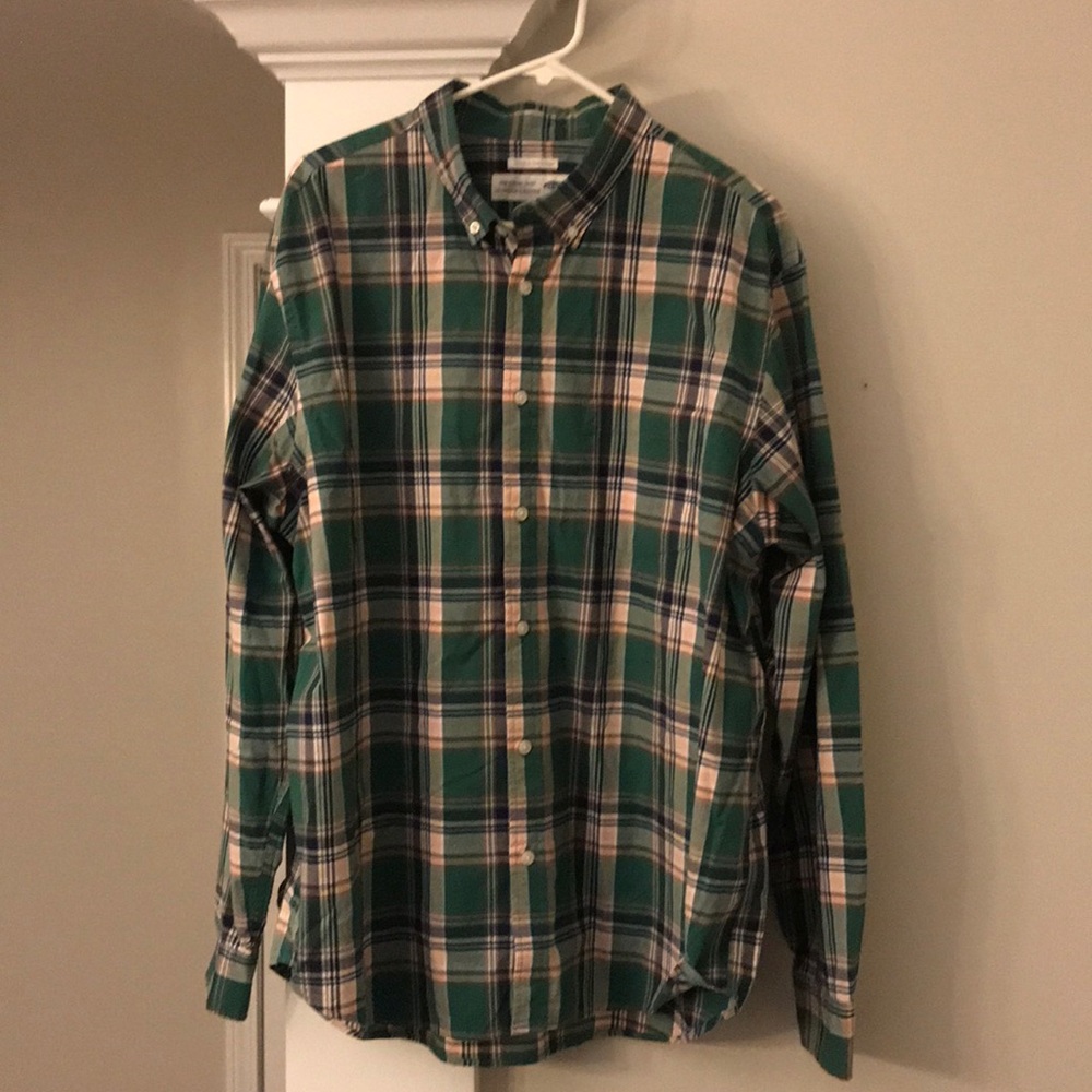 Old Navy long sleeve shirt.